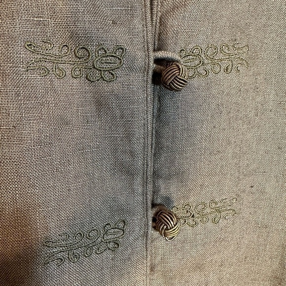Chico’s Olive Green Tian 100% Linen Asian Art Jacket Blazer Coat Long Sleeve 2 - Picture 7 of 13